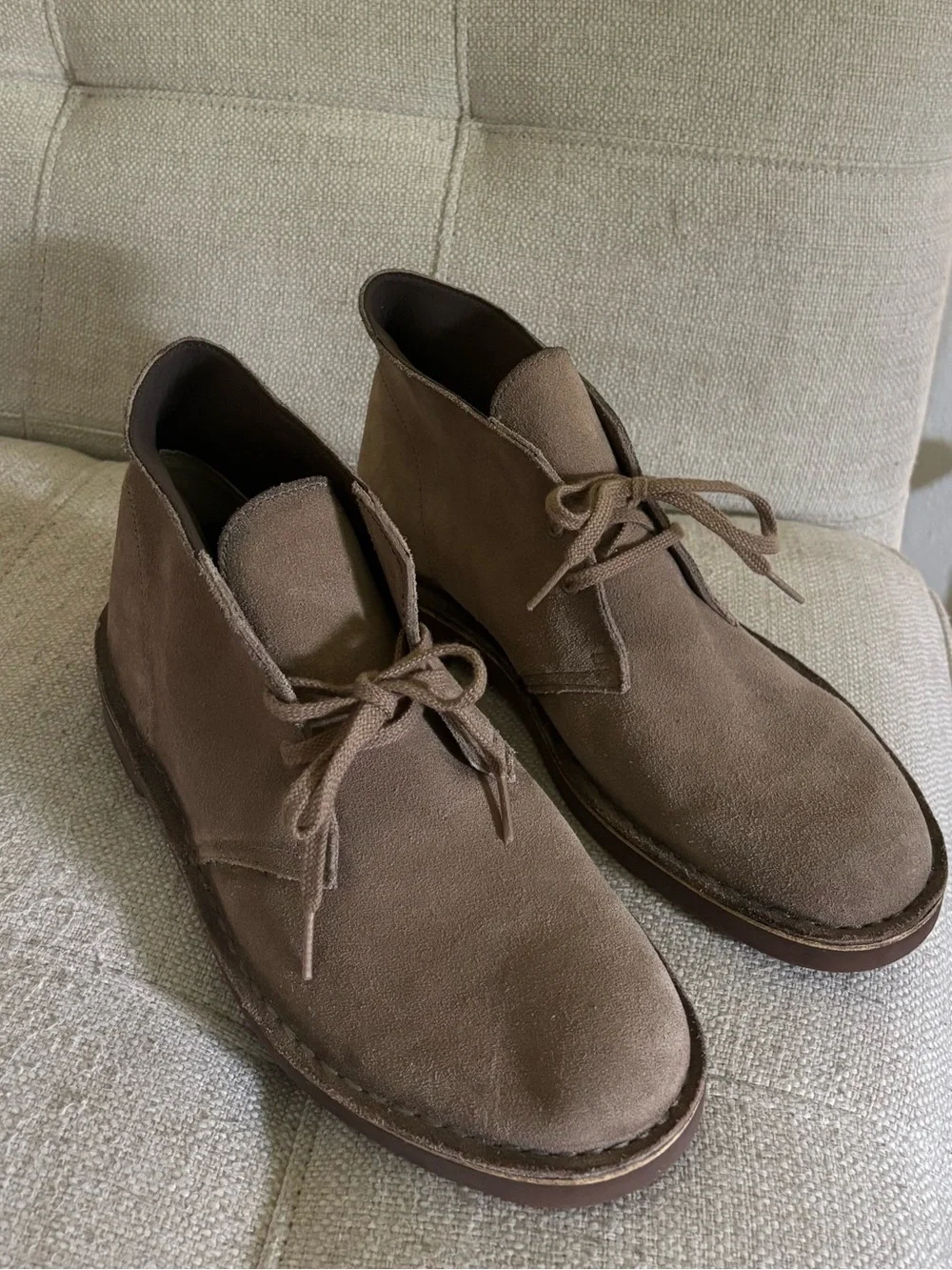 Men's Clarks Brown Suede Chukka Boots Size 9